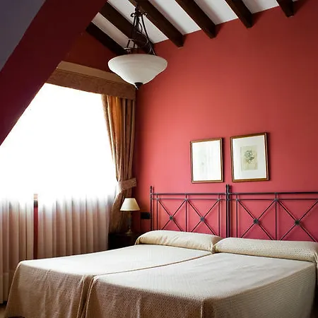 فندق Torrepalacio برواثا