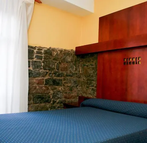 Torrepalacio Hotel 2*