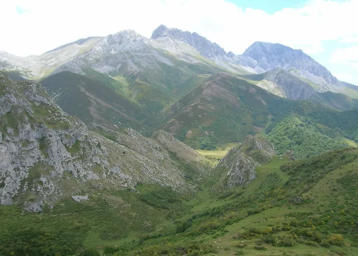 Hotel Torrepalacio 2*