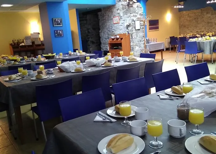 Hotel Torrepalacio 2*